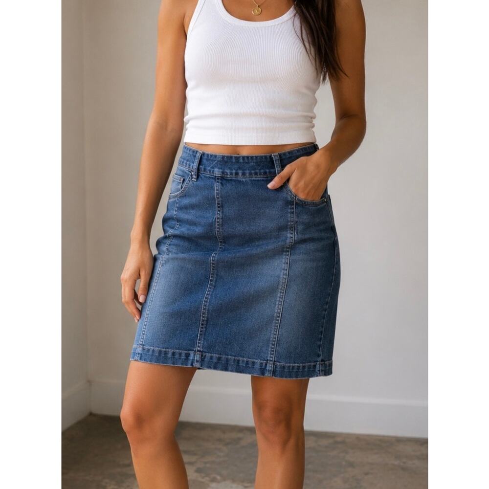 Denim Pencil Skirt Size 12 Stretch Back Zip Classic Preppy Summer